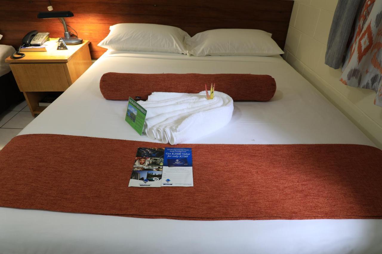 Huon Gulf Hotel Lae Bagian luar foto