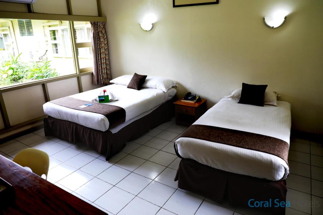 Huon Gulf Hotel Lae Bagian luar foto